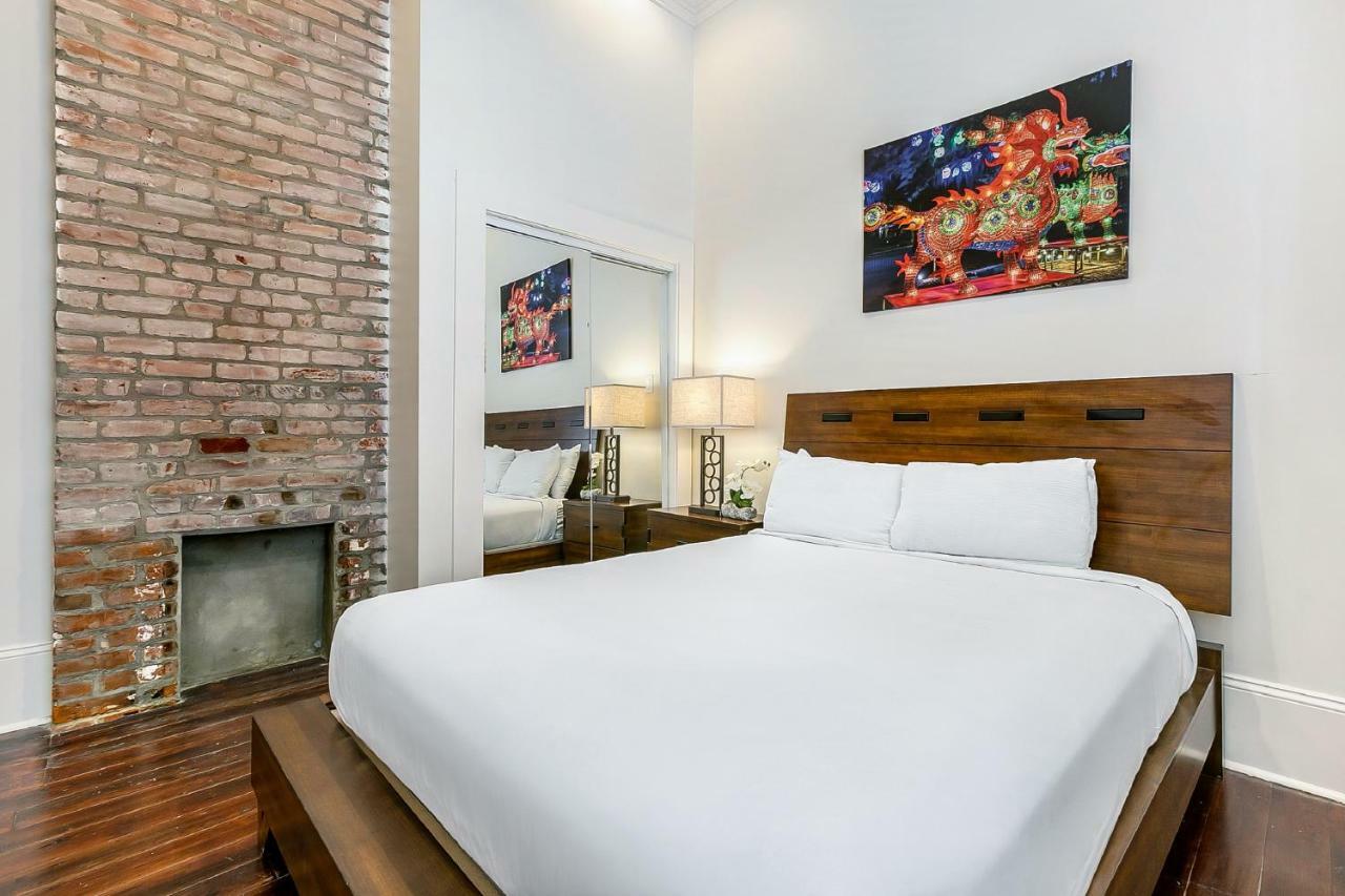 Modern 2BR on Carondelet by Hosteeva Lejlighed New Orleans Eksteriør billede