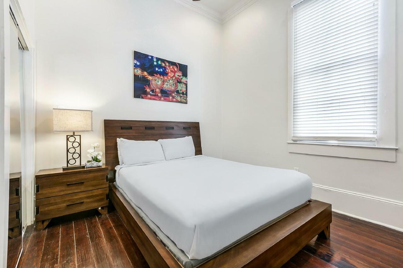 Modern 2BR on Carondelet by Hosteeva Lejlighed New Orleans Eksteriør billede